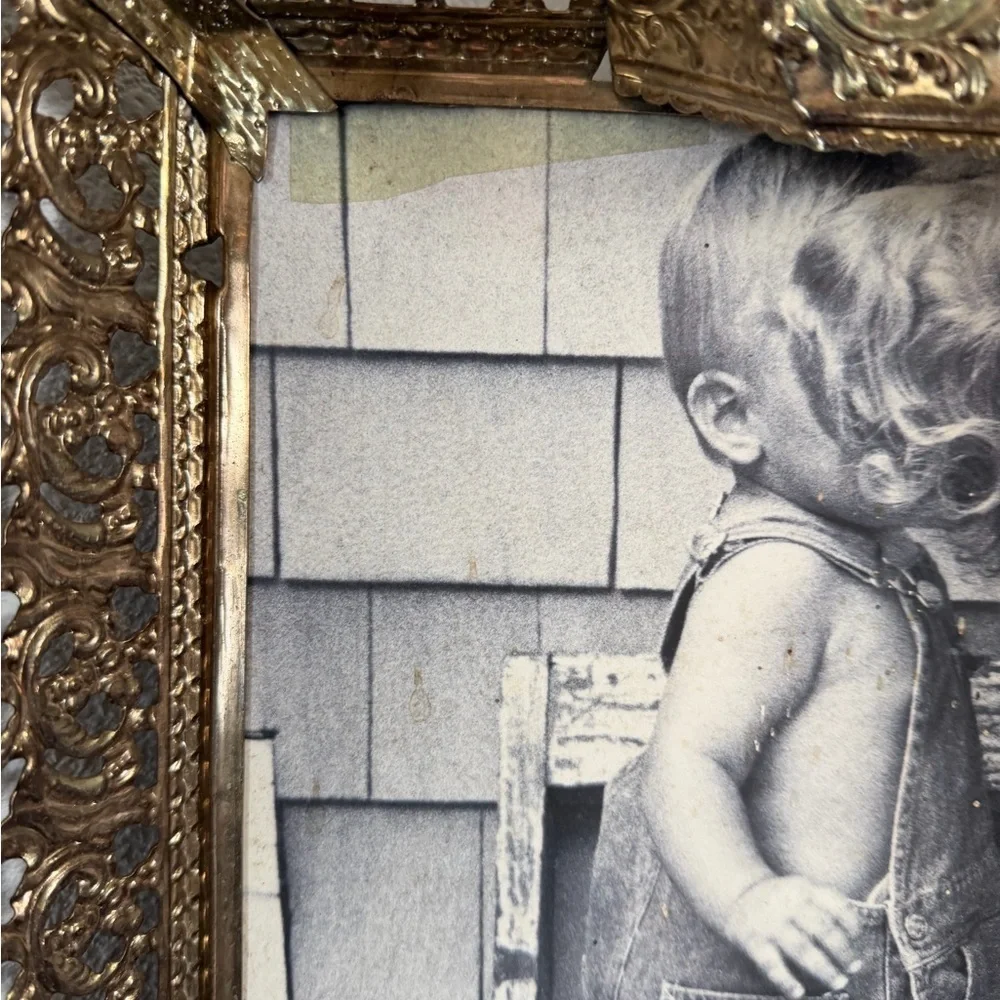 Antique Lighted Brass Frame Boy Girl Kissing Overhead Light Hanging Stand Frame